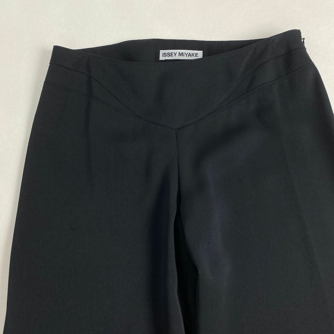 ISSEY MIYAKE - イッセイミヤケ スラックス パンツ ISSEY MIYAKE ISSEY MIYAKE - イッセイミヤケ スラックス パンツ ISSEY MIYAKE