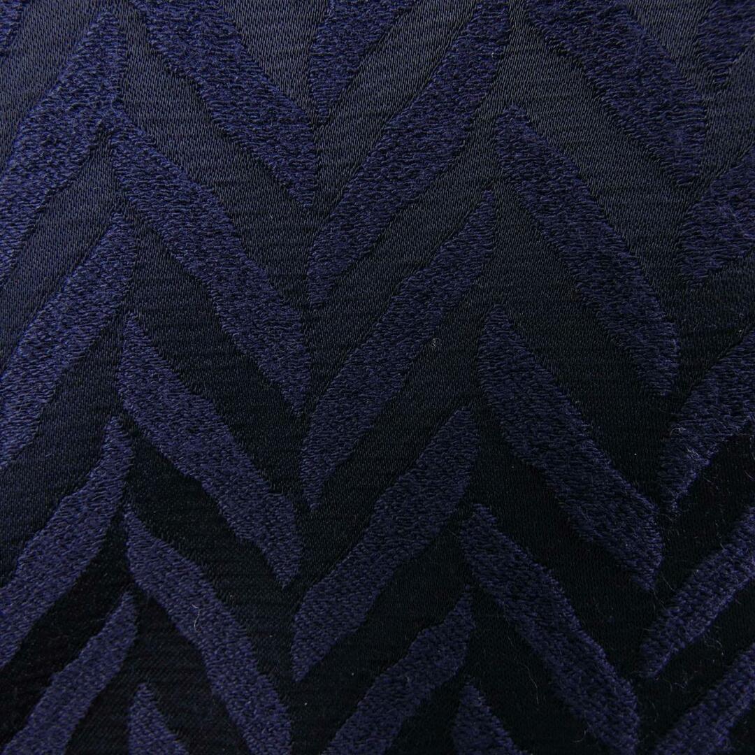 GIORGIO ARMANI - ジョルジオ アルマーニ GIORGIO ARMANI GIORGIO ARMANI - ジョルジオ アルマーニ GIORGIO ARMANI