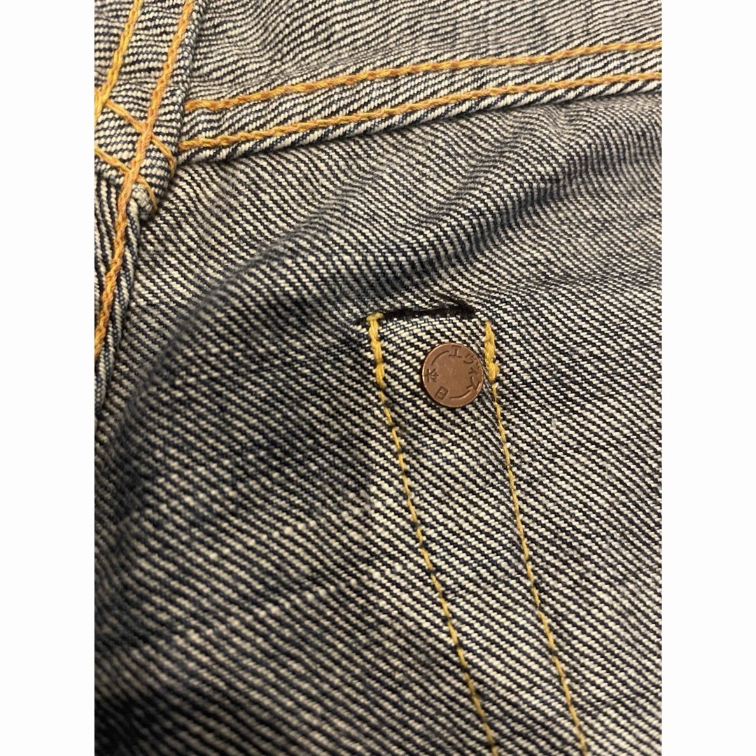 EVISU - サイズ34 赤刺繍 NO1スペシャル 銀耳 2001 エヴィス EVISU - サイズ34 赤刺繍 NO1スペシャル 銀耳 2001 エヴィス