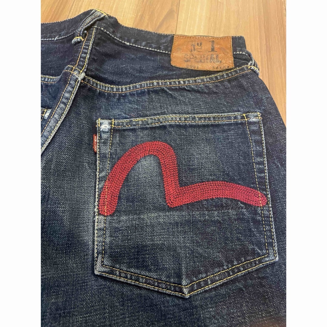 EVISU - サイズ34 赤刺繍 NO1スペシャル 銀耳 2001 エヴィス EVISU - サイズ34 赤刺繍 NO1スペシャル 銀耳 2001 エヴィス
