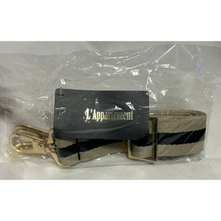 CHANEL - 入手困難 96P⭐️CHANEL ブランドロゴ 型押し レザー CHANEL - 入手困難 96P⭐️CHANEL ブランドロゴ 型押し レザー