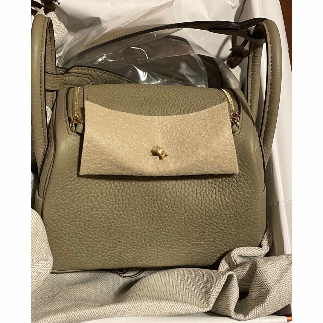 HERMES - 新品未使用 HERMES ミニ リンディ2 ベージュマルファ HERMES - 新品未使用 HERMES ミニ リンディ2 ベージュマルファ