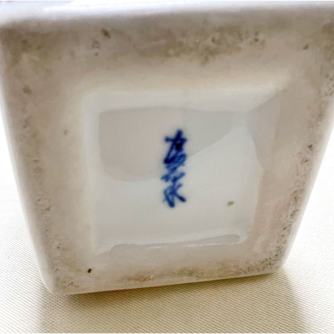 八坂工芸陶器 平安富泉造 人間国宝 富本憲吉案 色絵花字文 角型 八坂工芸陶器 平安富泉造 人間国宝 富本憲吉案 色絵花字文 角型