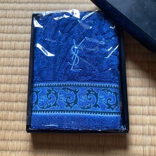 Yves Saint Laurent(タオル/バス用品)のフリマアイテム一覧 Yves Saint Laurent(タオル/バス用品)のフリマアイテム一覧