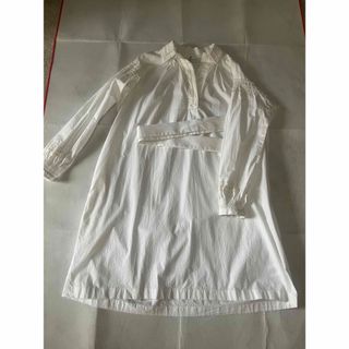 フォロー割】ミニワンピース L フレア 花柄 ひざ丈 ホワイト フォロー割】ミニワンピース L フレア 花柄 ひざ丈 ホワイト