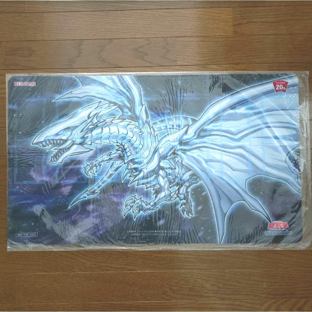 遊戯王 - 遊戯王【公式/青眼の亜白龍/プレイマット】の通販 by 遊戯王 - 遊戯王【公式/青眼の亜白龍/プレイマット】の通販 by