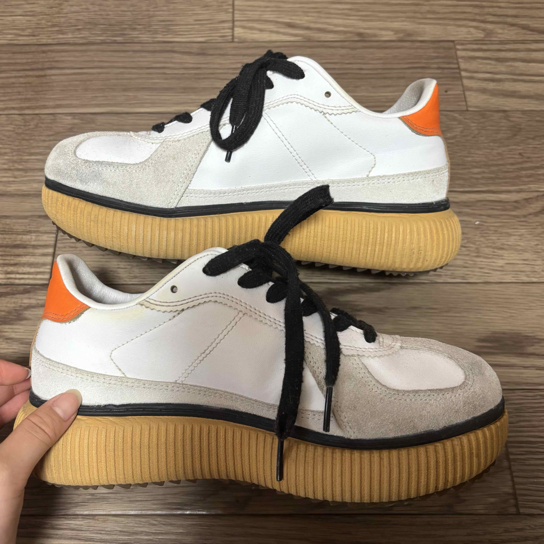 Onitsuka Tiger - オニツカタイガー デレシティ 白×オレンジ Onitsuka Tiger - オニツカタイガー デレシティ 白×オレンジ