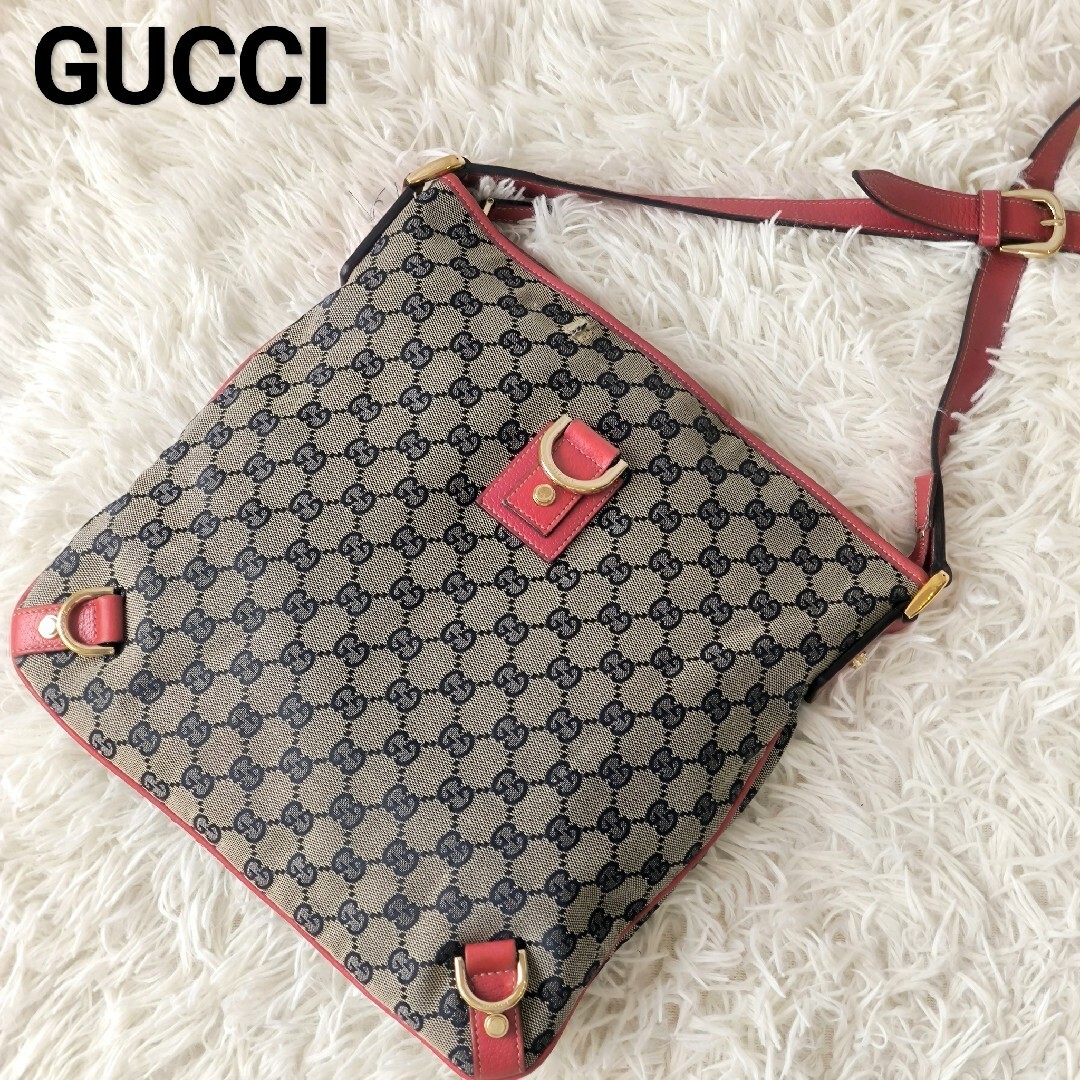 GUCCI - GUCCI ショルダーバッグ アビー GG キャンバス レザー GUCCI - GUCCI ショルダーバッグ アビー GG キャンバス レザー