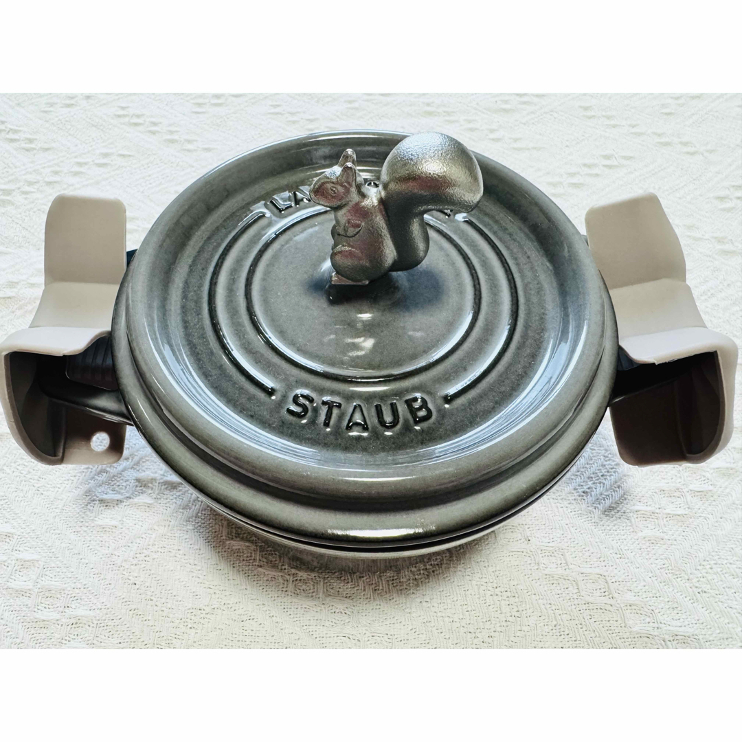 STAUB - STAUB ストウブ 両手鍋 グレー 16cmセットの通販 by STAUB - STAUB ストウブ 両手鍋 グレー 16cmセットの通販 by