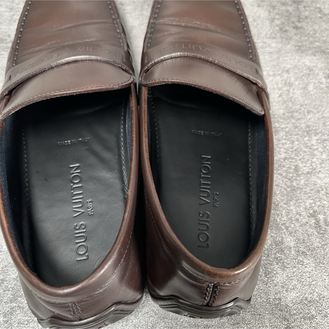 LOUIS VUITTON - ルイ・ヴィトン LOUIS VUITTON ローファー 靴 LOUIS VUITTON - ルイ・ヴィトン LOUIS VUITTON ローファー 靴