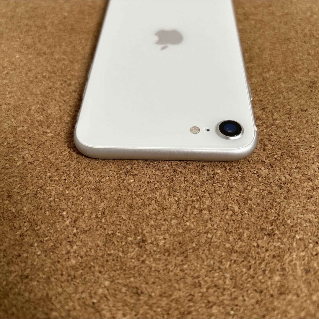 iPhone - 910 電池ほぼ新品☆比較的美品☆iPhoneSE2 64GB SIM iPhone - 910 電池ほぼ新品☆比較的美品☆iPhoneSE2 64GB SIM
