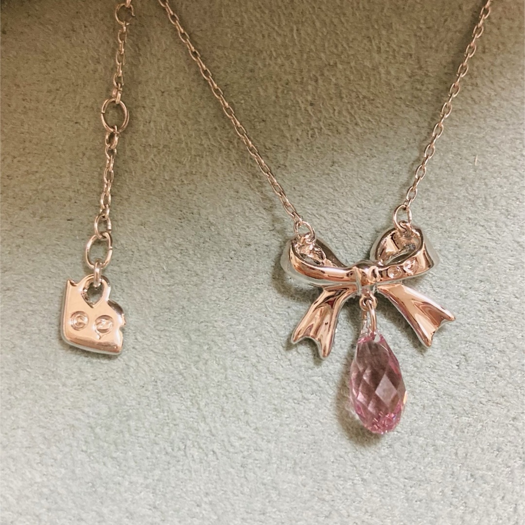 SWAROVSKI - スワロフスキー リボン ネックレス シルバーの通販 SWAROVSKI - スワロフスキー リボン ネックレス シルバーの通販