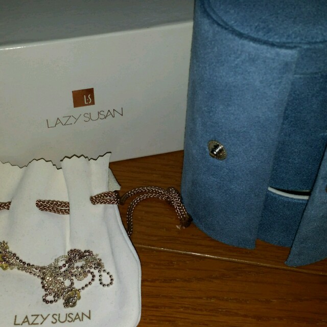 LAZY SUSAN(レイジースーザン)の☆レイジースーザン　ネックレスとジュエリーケース☆ レディースのアクセサリー(ネックレス)の商品写真