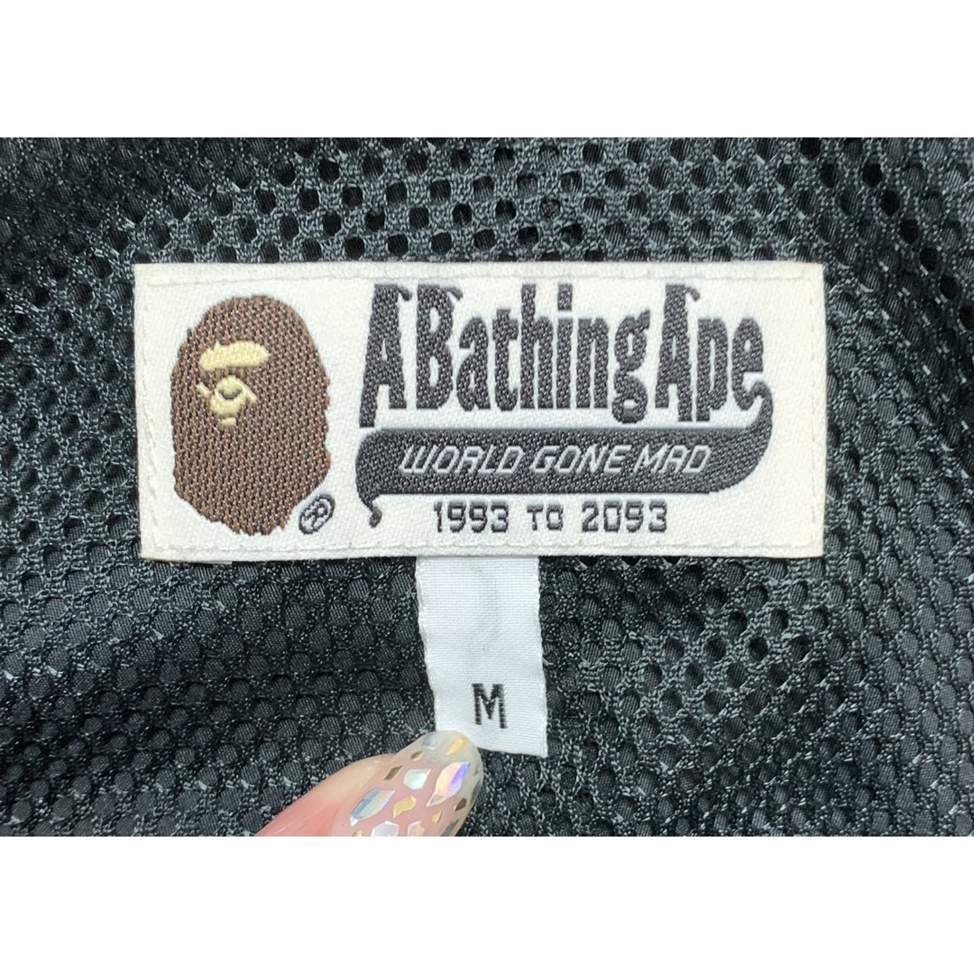 A BATHING APE - ☆激レア☆ APE ナイロン ジャケット M A BATHING APE - ☆激レア☆ APE ナイロン ジャケット M
