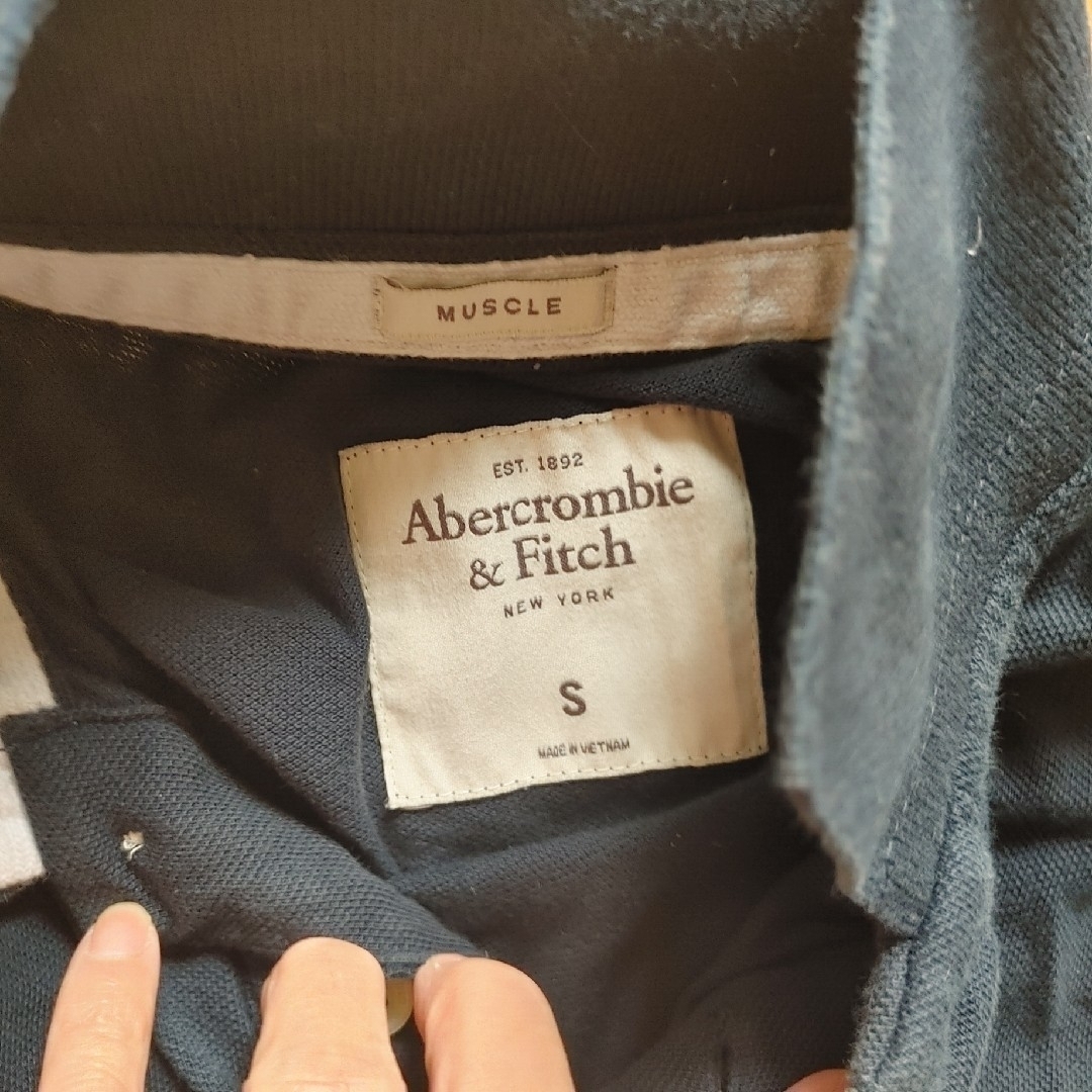 Abercrombie&Fitch - Abercrombie & Fitch ポロシャツ ネイビー Abercrombie&Fitch - Abercrombie & Fitch ポロシャツ ネイビー
