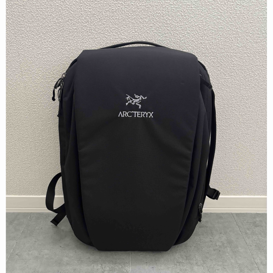 ARC'TERYX - ARC'TERYX アークテリクス BLADE20 バックパック 美 ARC'TERYX - ARC'TERYX アークテリクス BLADE20 バックパック 美