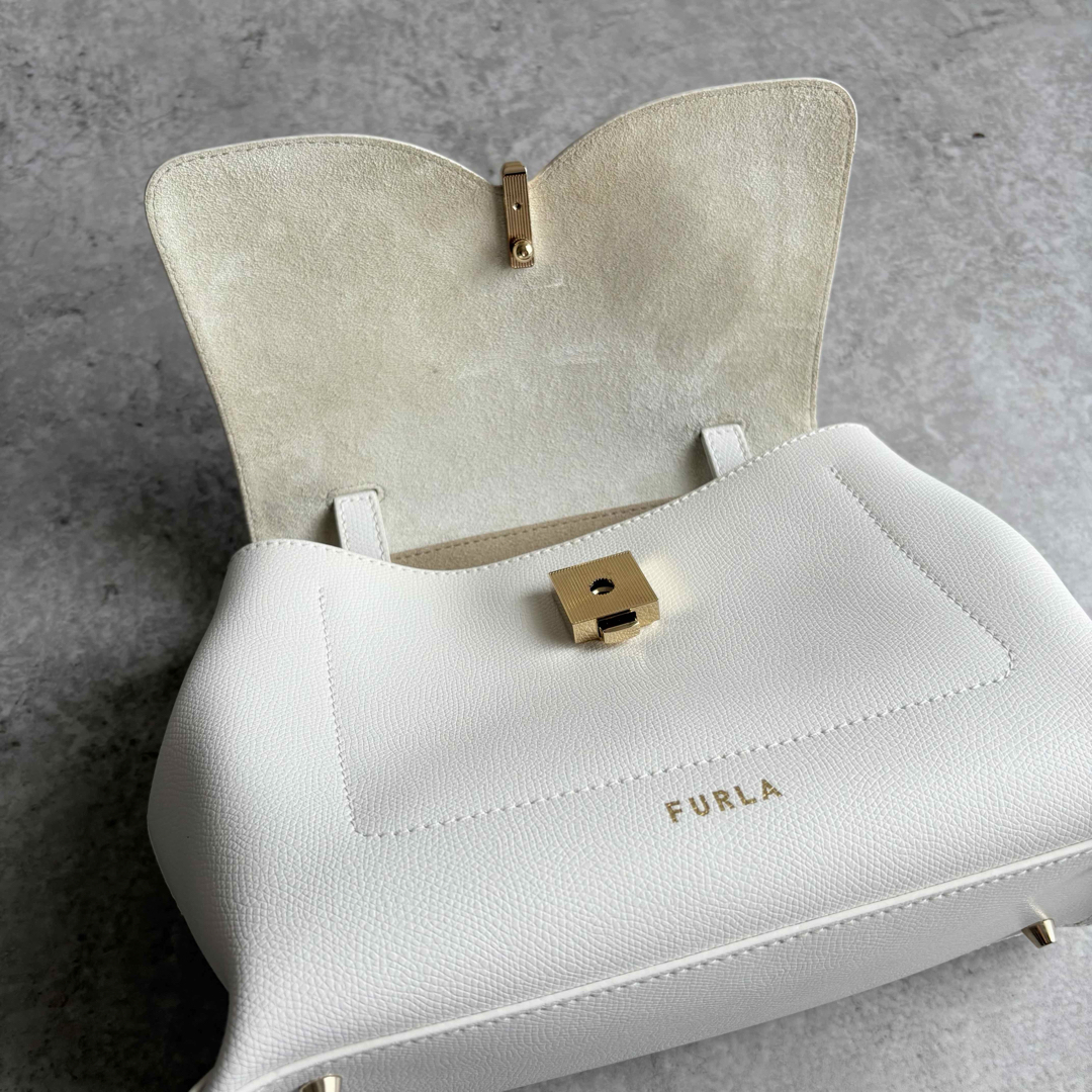 FURLA - 【極美品】FURLA リボン トップハンドル 2way FURLA - 【極美品】FURLA リボン トップハンドル 2way