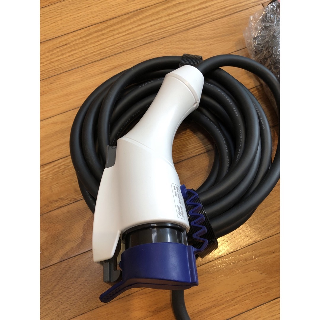 超美品 新型 三菱アウトランダーPHEV GN0W純正200V充電ケーブル 超美品 新型 三菱アウトランダーPHEV GN0W純正200V充電ケーブル