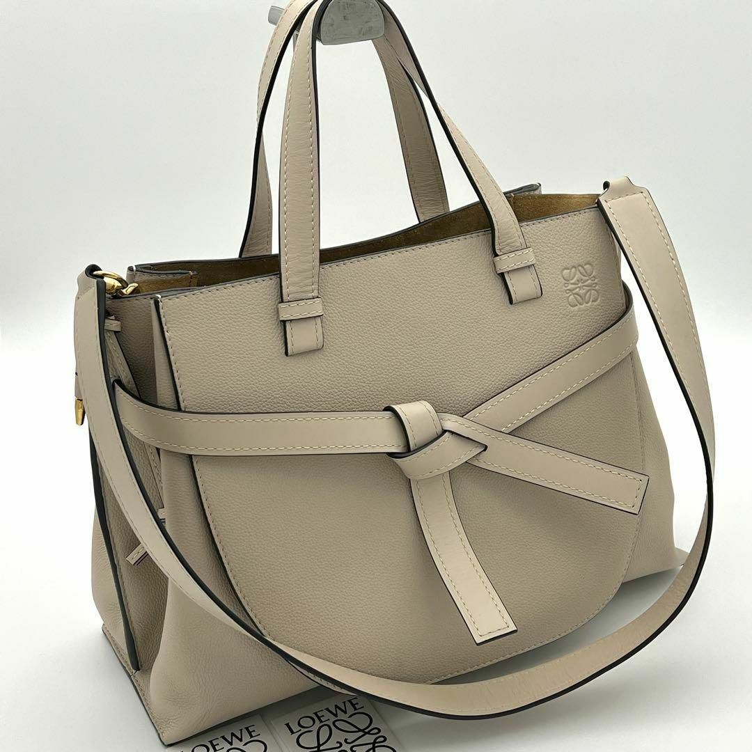 LOEWE - 【人気カラー】 ロエベ ゲートトップハンドル 2WAY LOEWE - 【人気カラー】 ロエベ ゲートトップハンドル 2WAY