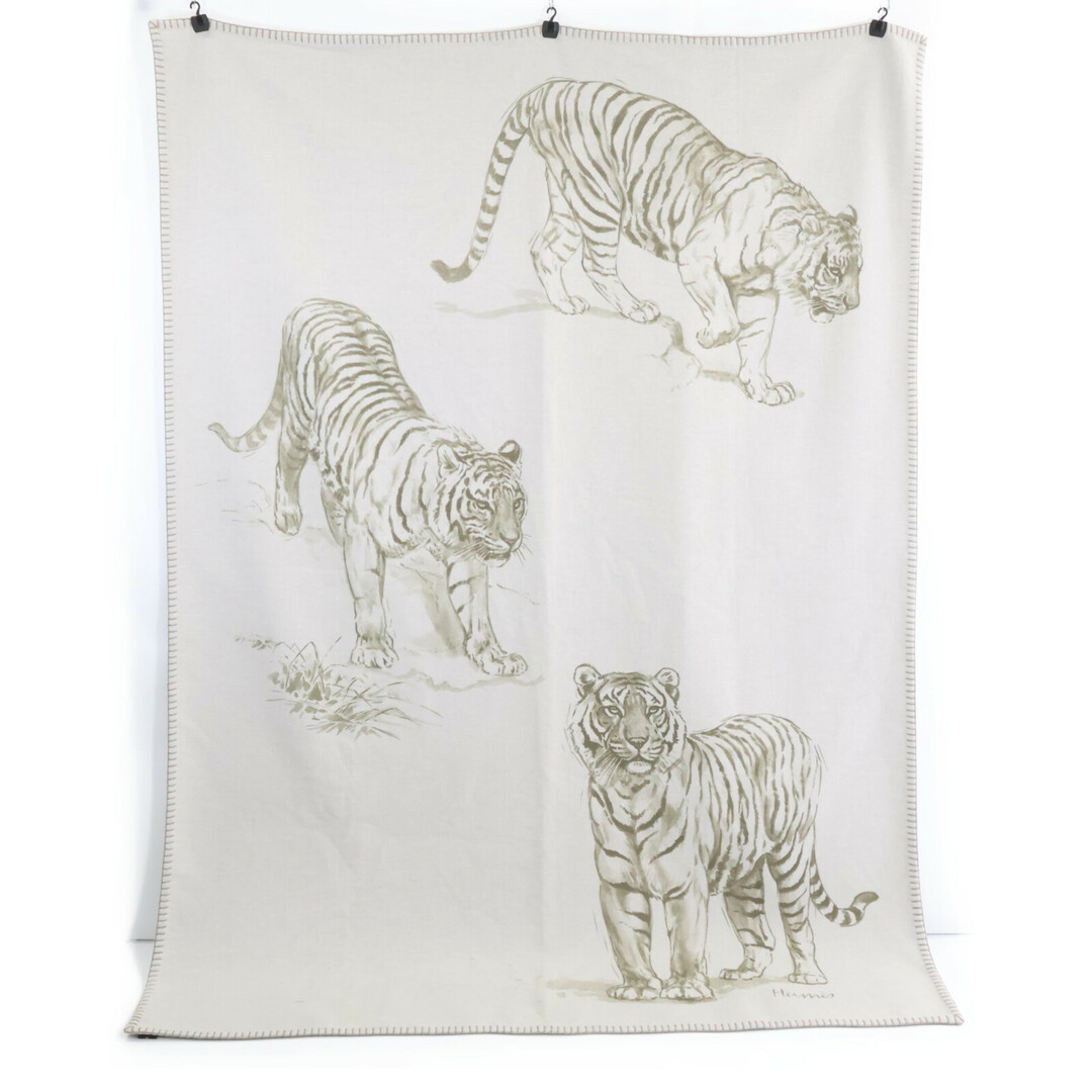 HERMES - エルメス 美品 カシミヤ100 タイガー ブランケットの HERMES - エルメス 美品 カシミヤ100 タイガー ブランケットの