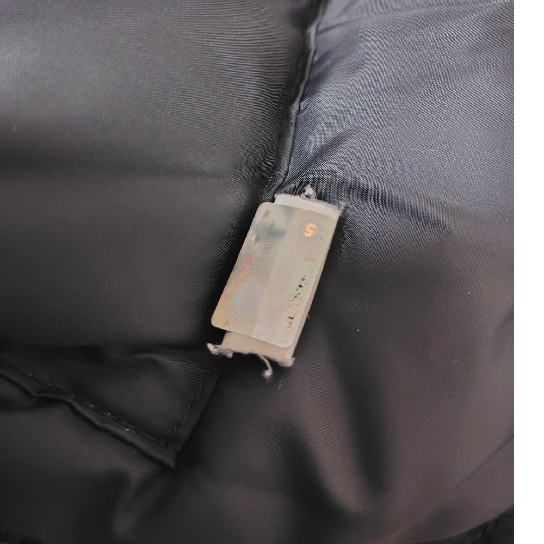 CANADA GOOSE(カナダグース)のカナダグース　ダウン メンズのジャケット/アウター(ダウンジャケット)の商品写真