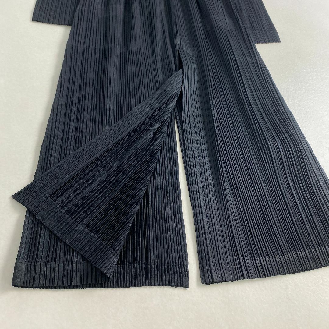 PLEATS PLEASE ISSEY MIYAKE - 美品 プリーツプリーズ PLEATS PLEASE ISSEY MIYAKE - 美品 プリーツプリーズ