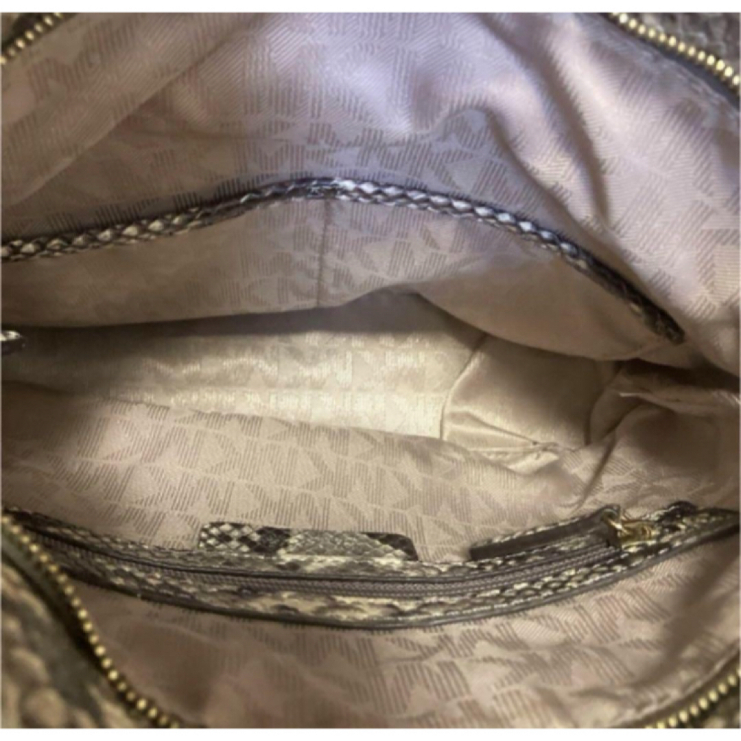 MICHAEL KORS - 美品 マイケルコース パイソン柄 ショルダー MICHAEL KORS - 美品 マイケルコース パイソン柄 ショルダー