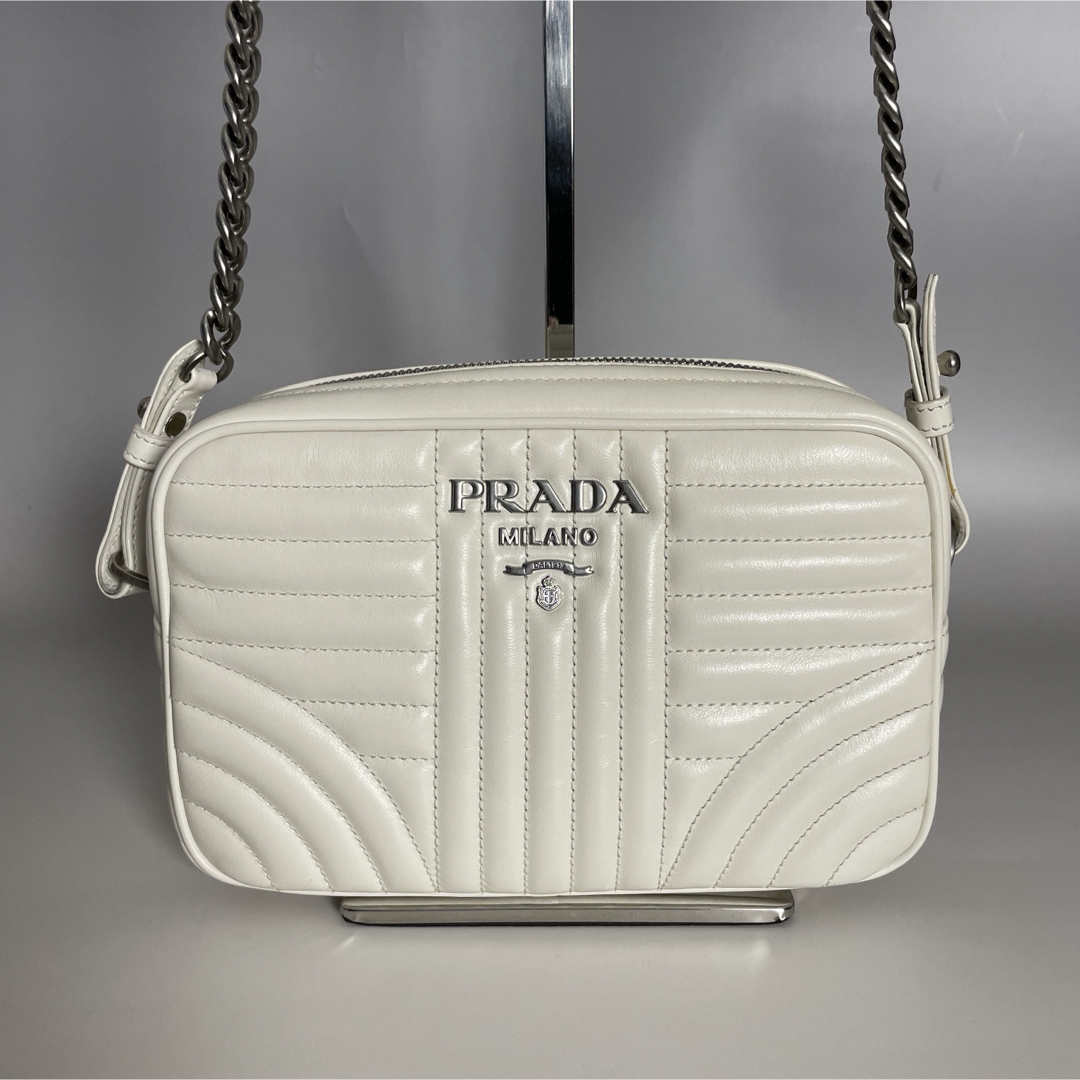 PRADA - Prada 極美品 ダイアグラム チェーン ショルダーバッグ PRADA - Prada 極美品 ダイアグラム チェーン ショルダーバッグ
