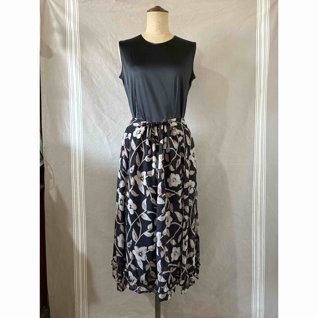DRIES VAN NOTEN - 【レア!美品】Dries van noten☆シルク100 DRIES VAN NOTEN - 【レア!美品】Dries van noten☆シルク100