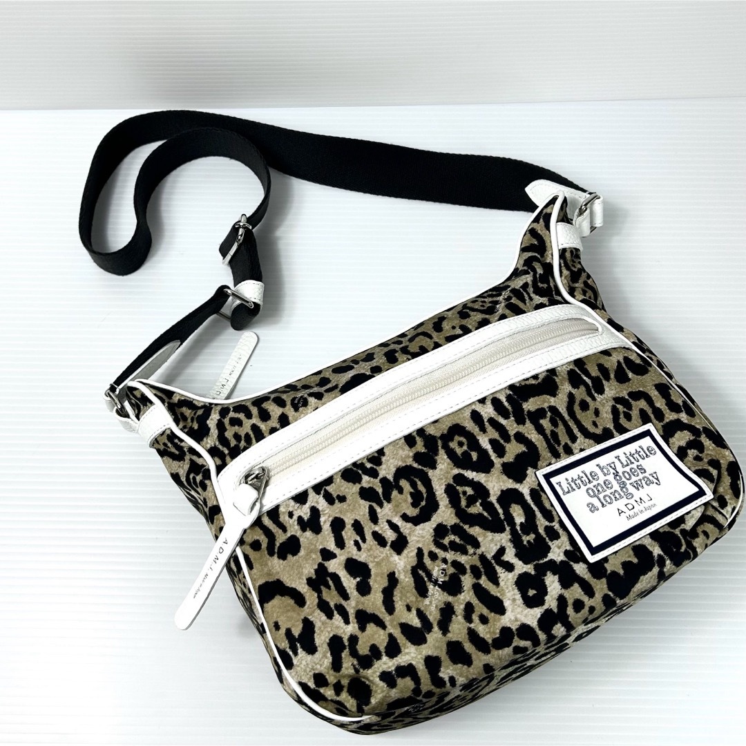 A.D.M.J. - 極美品☆A.D.M.J ショルダーバッグ クロスボディ A.D.M.J. - 極美品☆A.D.M.J ショルダーバッグ クロスボディ