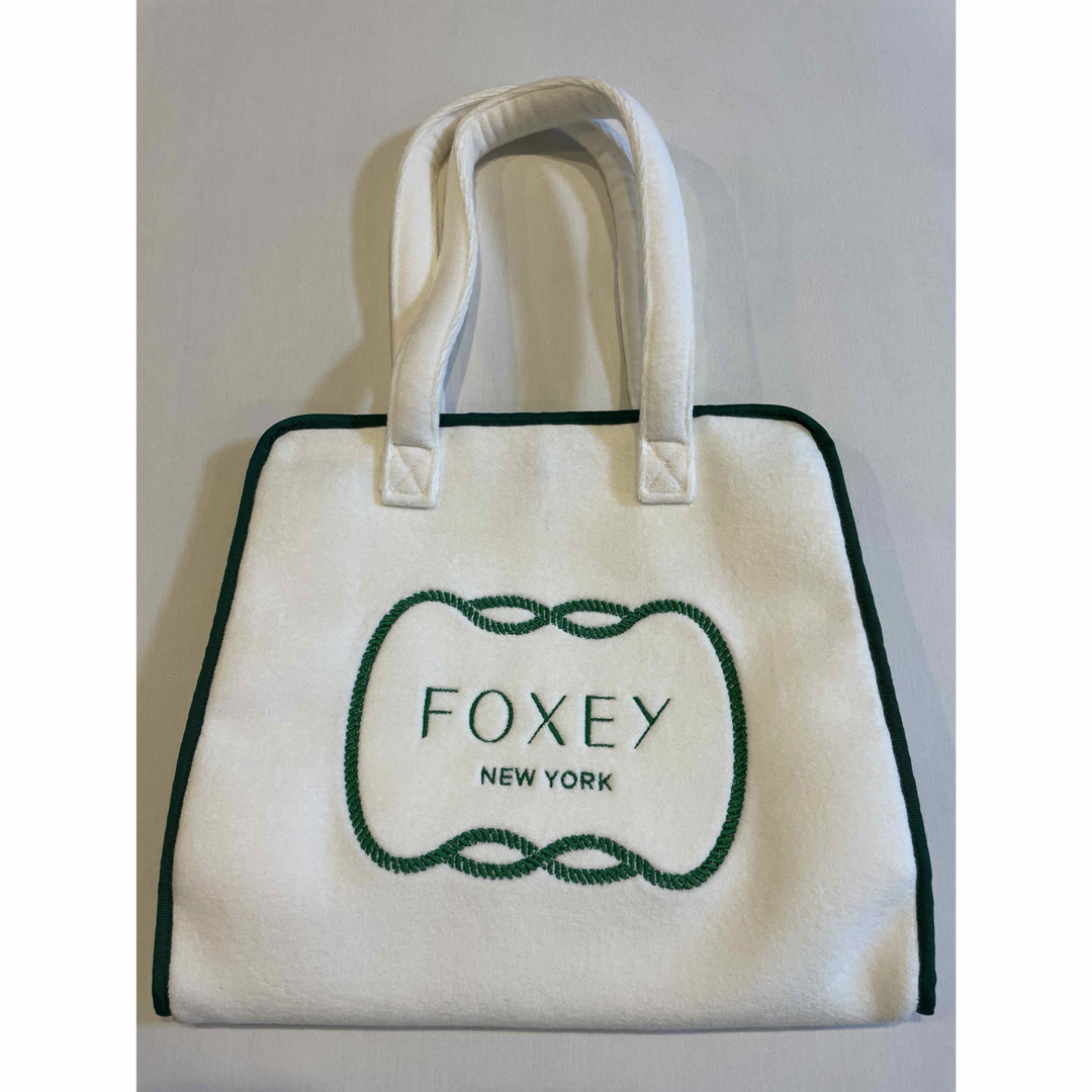 FOXEY - 未使用【フォクシー】クラブハウスセット トートバッグ FOXEY - 未使用【フォクシー】クラブハウスセット トートバッグ