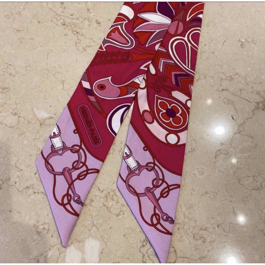 HERMES - エルメス ツイリー ピンクの通販 by アマリリスshop HERMES - エルメス ツイリー ピンクの通販 by アマリリスshop