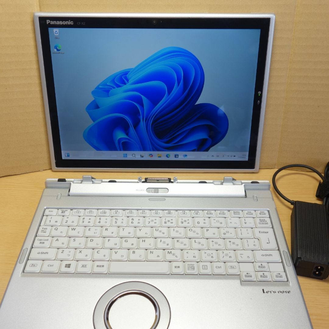Panasonic - レッツノート XZ6◇Corei5-7300U/SSD 256G/8G/2in1 Panasonic - レッツノート XZ6◇Corei5-7300U/SSD 256G/8G/2in1