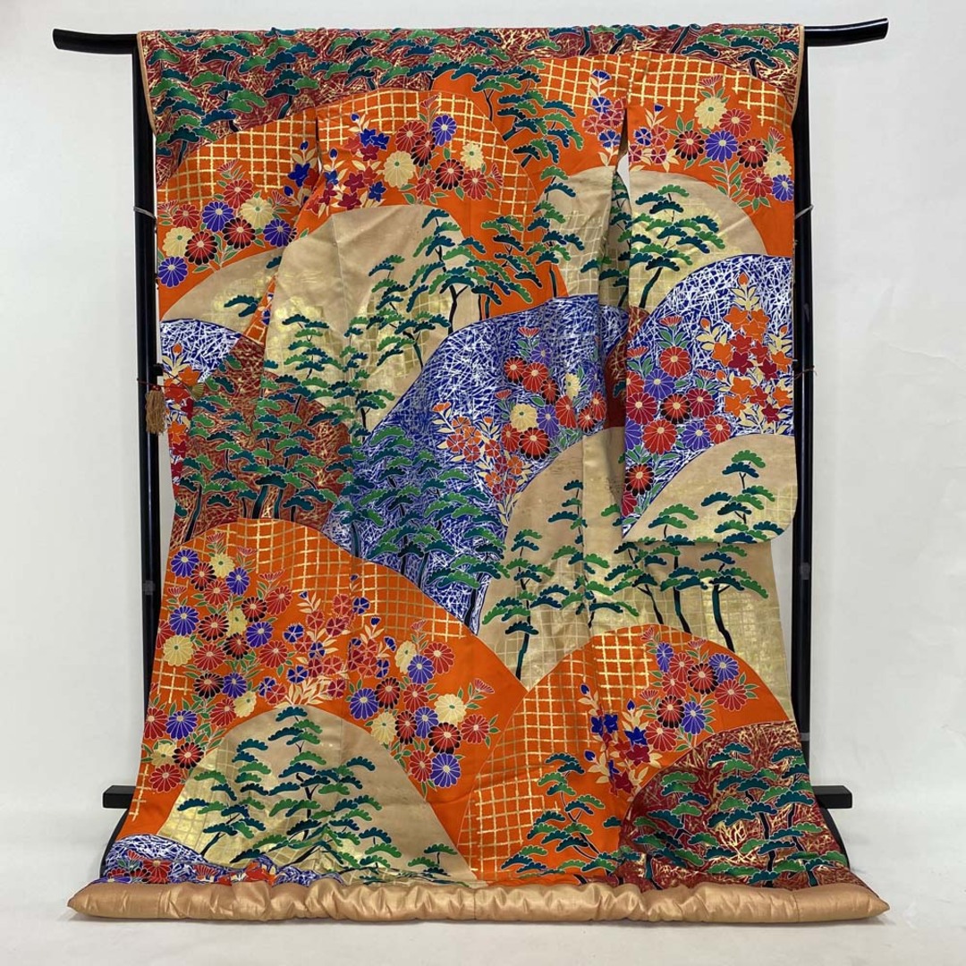 色打掛 正絹 鶴 刺繍 金 打掛 Lサイズ 裄67 花嫁衣裳 婚礼 色打掛 正絹 鶴 刺繍 金 打掛 Lサイズ 裄67 花嫁衣裳 婚礼
