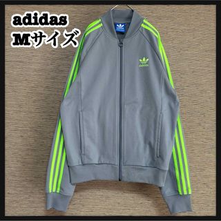 adidas(ジャージ ・ グリーン・カーキ/緑色系)のフリマ adidas(ジャージ ・ グリーン・カーキ/緑色系)のフリマ