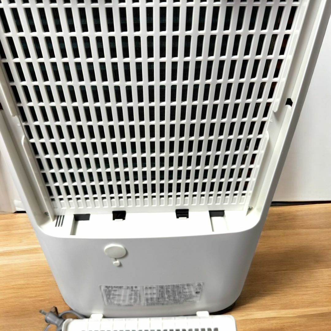 SHARP - ☆良品 シャープ CV-H180 W ホワイト 衣類乾燥 除湿機の SHARP - ☆良品 シャープ CV-H180 W ホワイト 衣類乾燥 除湿機の