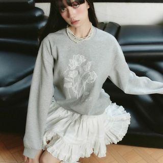 グリモワール(Grimoire)のFragile Heart レース 花柄 スウェット プルオーバー グレー (トレーナー/スウェット)