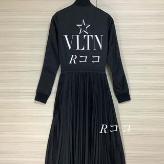 VALENTINO - 【 VALENTINO 】ヴァレンティノ ☆ シルク VALENTINO - 【 VALENTINO 】ヴァレンティノ ☆ シルク