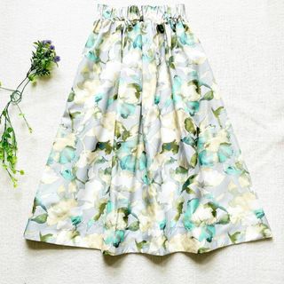 BARNEYS NEW YORK(ロングスカート)のフリマアイテム一覧 BARNEYS NEW YORK(ロングスカート)のフリマアイテム一覧