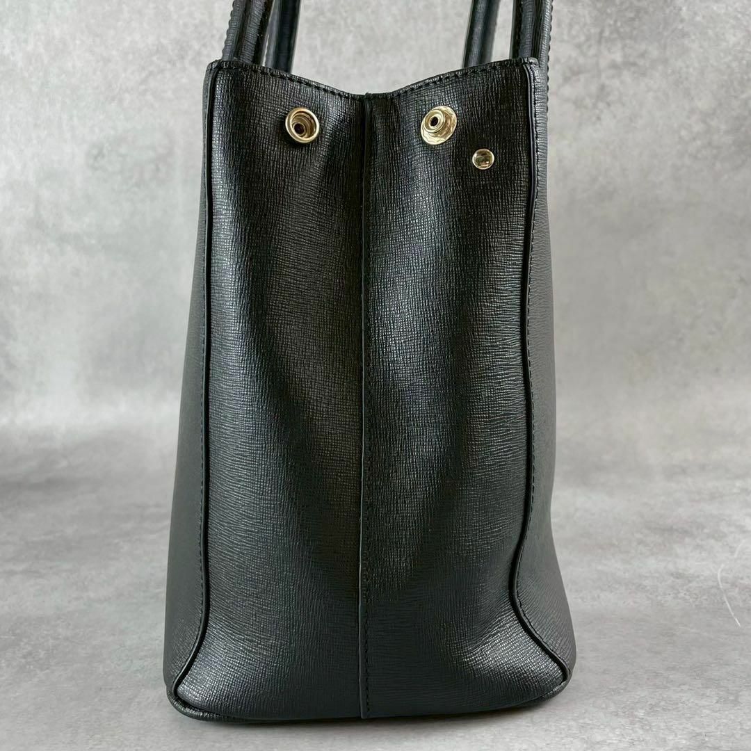 極美品 未使用級 フルラ 2way ショルダーバッグ リンダ レザー