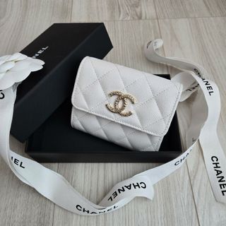 CHANEL - CHANEL(シャネル) 財布 Vステッチ(シェブロン) A80972 CHANEL - CHANEL(シャネル) 財布 Vステッチ(シェブロン) A80972