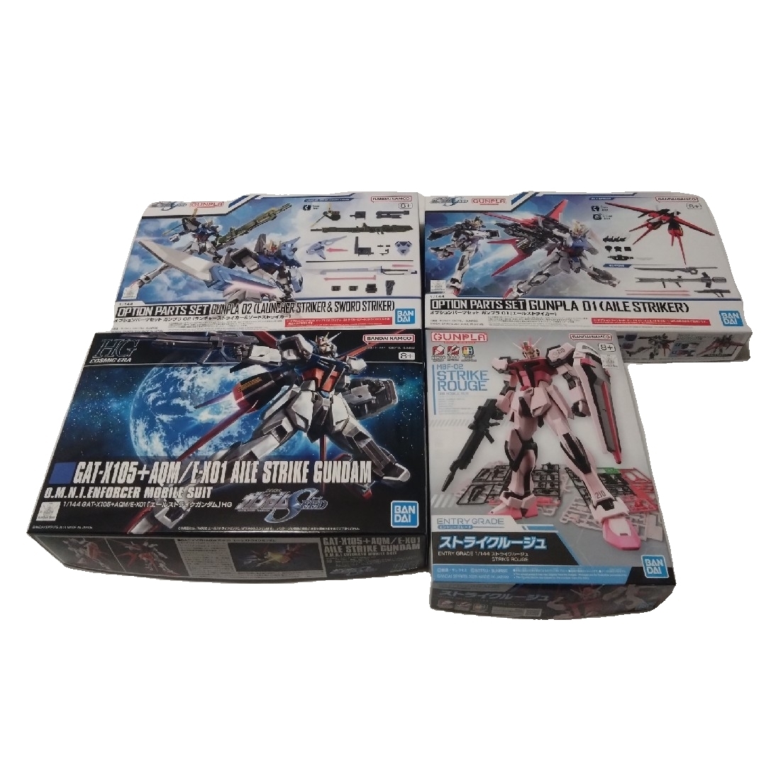 BANDAI - HGCE1/144エールストライクガンダム他、ガンプラ4点の BANDAI - HGCE1/144エールストライクガンダム他、ガンプラ4点の
