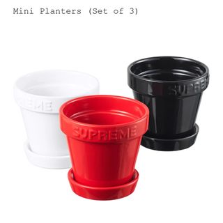 Supreme(プランター)のフリマアイテム一覧 Supreme(プランター)のフリマアイテム一覧