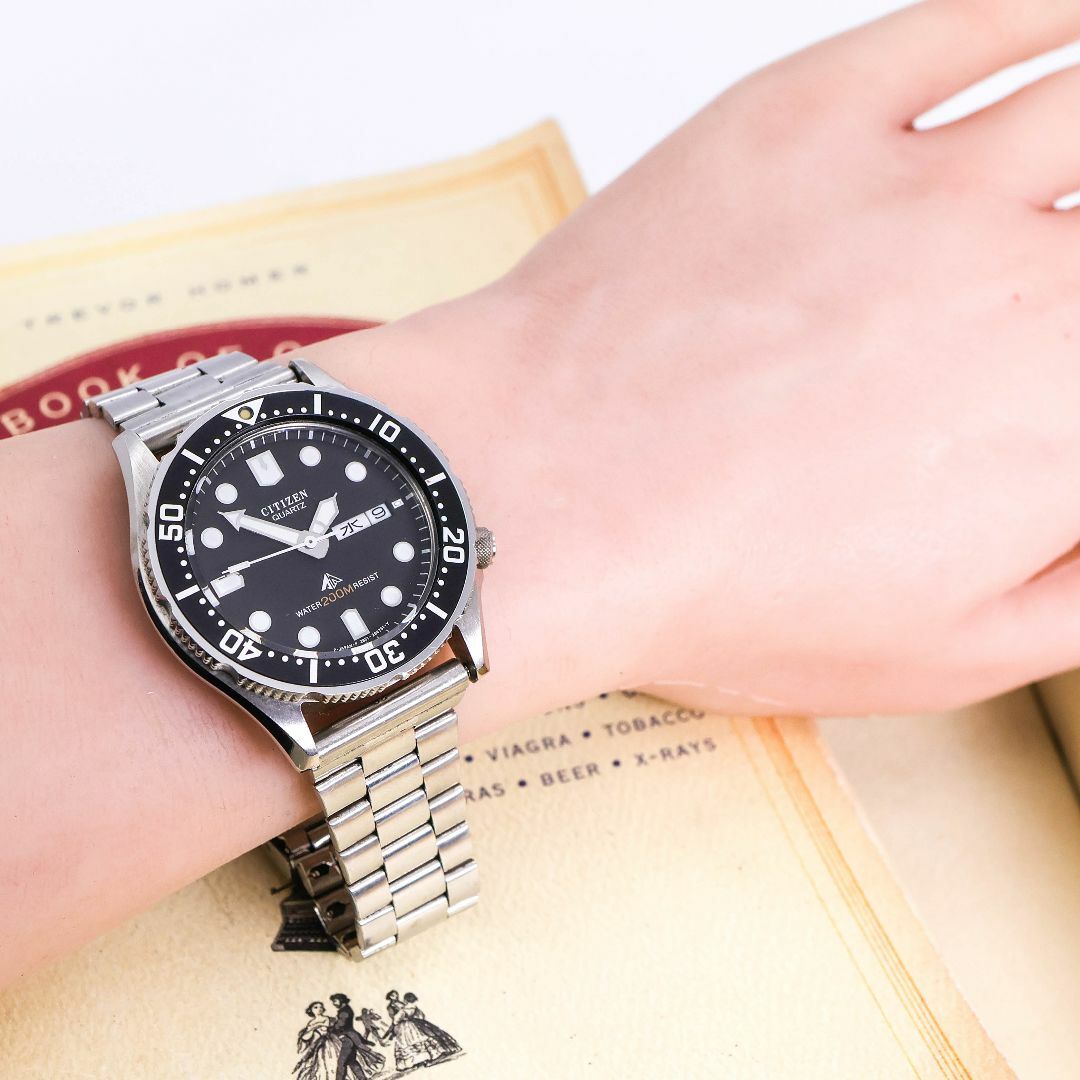 CITIZEN - 稼働 CITIZEN 腕時計 ダイバー デイデイト 回転ベゼル CITIZEN - 稼働 CITIZEN 腕時計 ダイバー デイデイト 回転ベゼル
