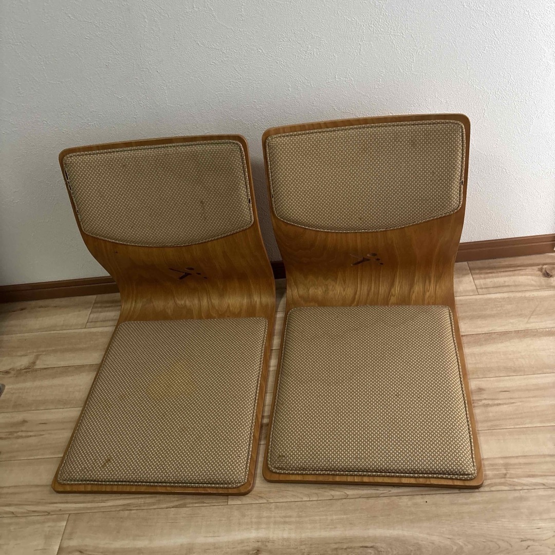hikari 光製作所 座椅子 木製 2脚 シミ多数 最安値の通販 by 桐 hikari 光製作所 座椅子 木製 2脚 シミ多数 最安値の通販 by 桐