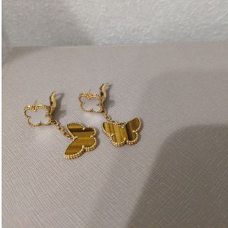 Van Cleef & Arpels - ヴァンクリーフ スウィートアルハンブラ Van Cleef & Arpels - ヴァンクリーフ スウィートアルハンブラ