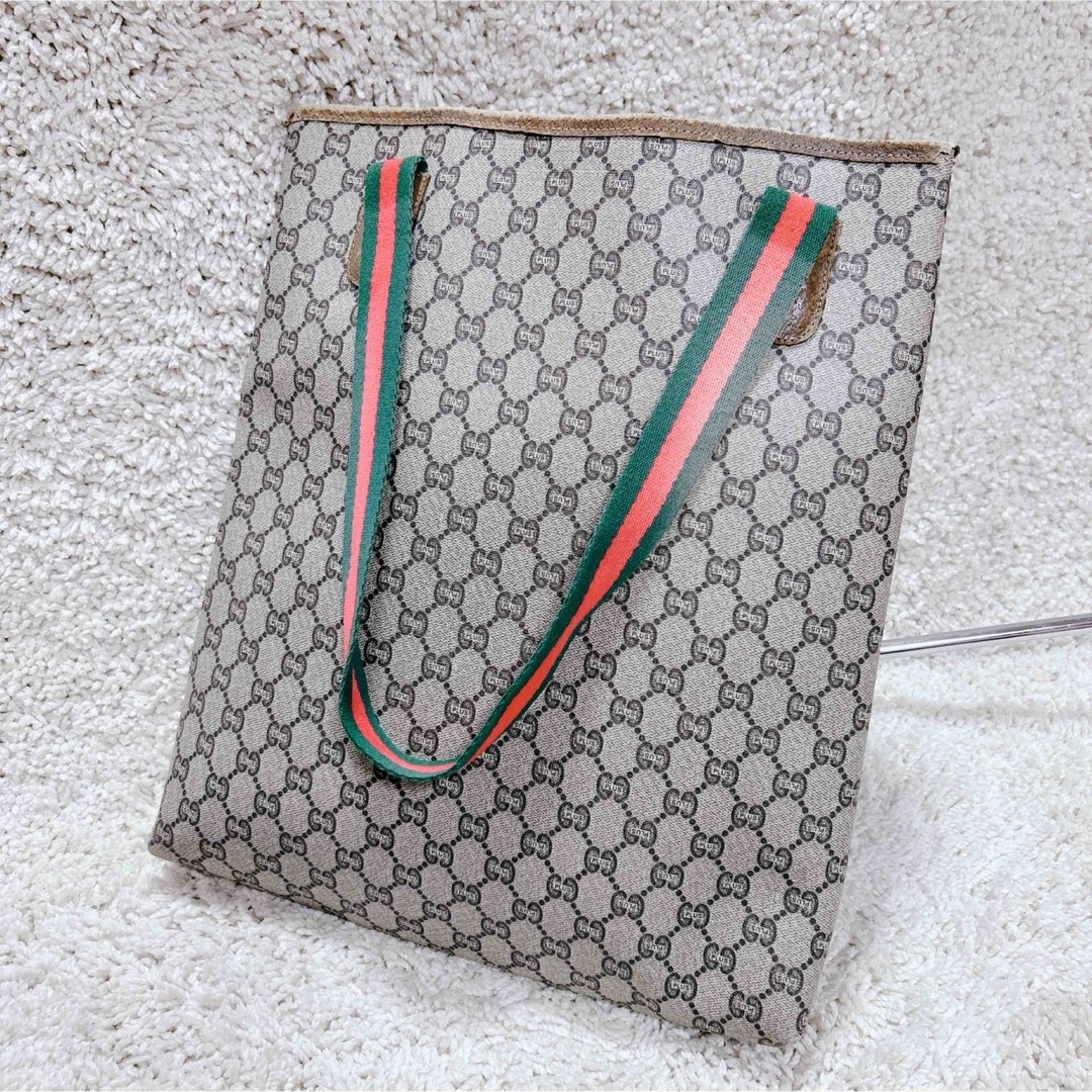 GUCCI - 【希少】GUCCI Plusトートバッグ GG シェリーライン GUCCI - 【希少】GUCCI Plusトートバッグ GG シェリーライン