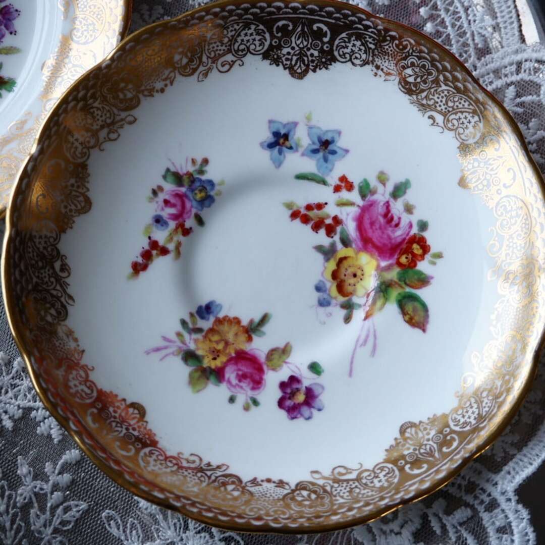 Aynsley China - ハマースレイ ドレスデンスプレイ トリオA Aynsley China - ハマースレイ ドレスデンスプレイ トリオA