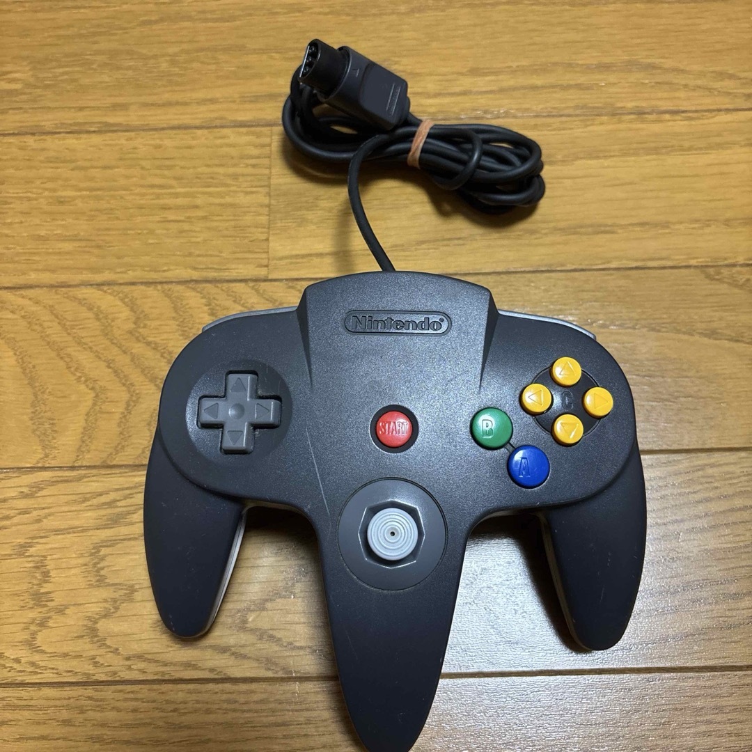 NINTENDO 64 - 美品❗️NINTENDO 64 本体外箱付き ソフト4 NINTENDO 64 - 美品❗️NINTENDO 64 本体外箱付き ソフト4