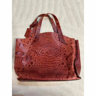 FURLA - FURLA トートバッグ スカラップ 牛革 レザー チャーム FURLA - FURLA トートバッグ スカラップ 牛革 レザー チャーム